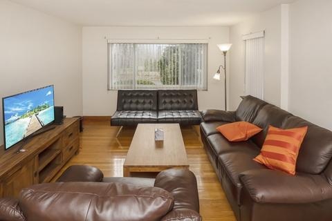 702 Main St #E, Millis, MA 02054 photo 4