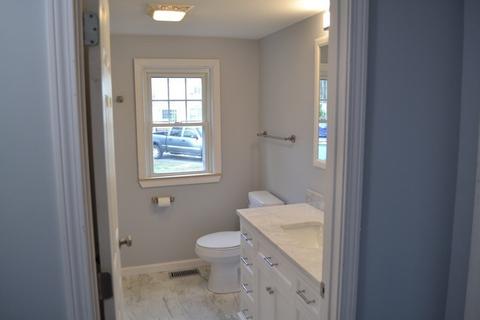 29 County Rd, Dracut, MA 01826 photo 16