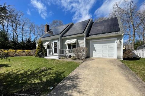 28 Content Ln, Barnstable, MA 02635 photo 1