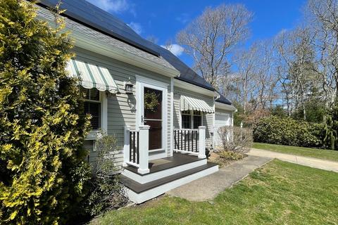 28 Content Ln, Barnstable, MA 02635 photo 2