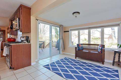 65 Pine St, Franklin, MA 02038 photo 9