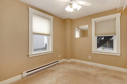 12 Middle St #1, Gloucester, MA 01930 photo 11
