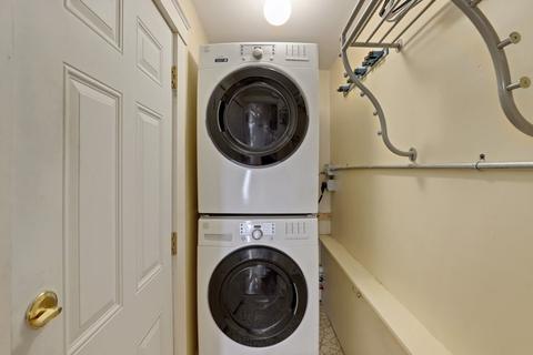 12 Middle St #1, Gloucester, MA 01930 photo 13