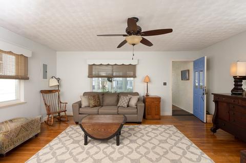 39 G St, Hull, MA 02045 photo 8