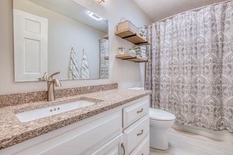 84 Glen Ave, Upton, MA 01568 photo 21