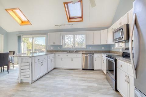84 Glen Ave, Upton, MA 01568 photo 14