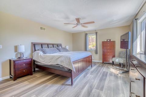 84 Glen Ave, Upton, MA 01568 photo 23