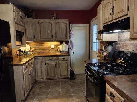 412 E Mountain Rd, Westfield, MA 01085 photo 4
