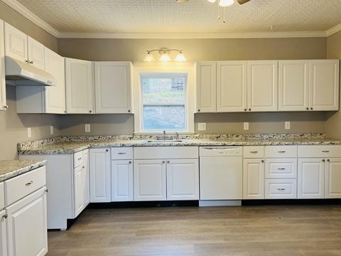 39 Winter St, Orange, MA 01364 photo 3