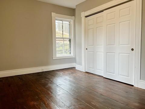 39 Winter St, Orange, MA 01364 photo 9