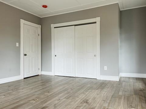 39 Winter St, Orange, MA 01364 photo 15