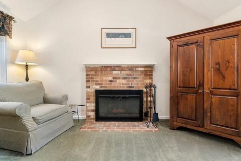 7 Stonegate Ln, Worcester, MA 01605 photo 18