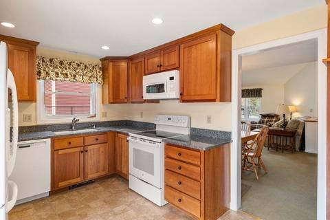 7 Stonegate Ln, Worcester, MA 01605 photo 23