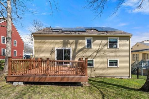 7 Stonegate Ln, Worcester, MA 01605 photo 4