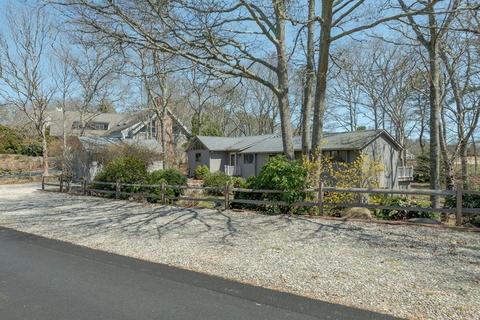 46 Glenneagle Dr, Mashpee, MA 02649 photo 3