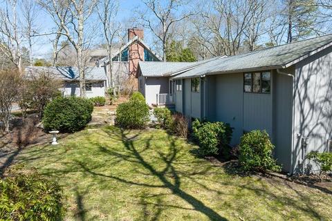 46 Glenneagle Dr, Mashpee, MA 02649 photo 7