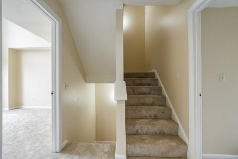 12 Blithewood Ter, Worcester, MA 01604 photo 4