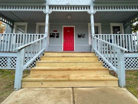 121 Cedar St, Springfield, MA 01105 photo 4