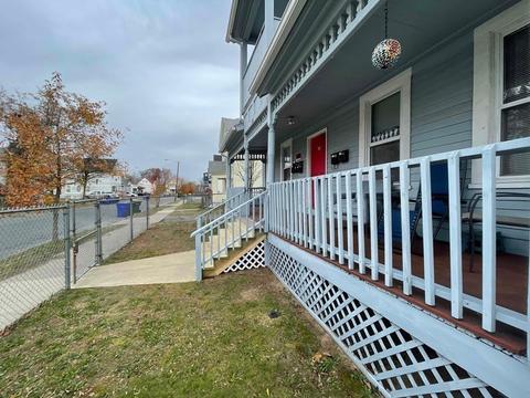 121 Cedar St, Springfield, MA 01105 photo 5