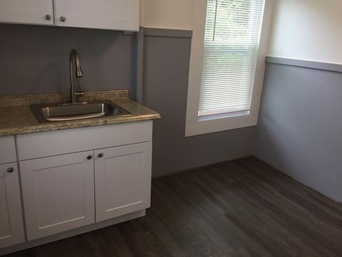 121 Cedar St, Springfield, MA 01105 photo 9