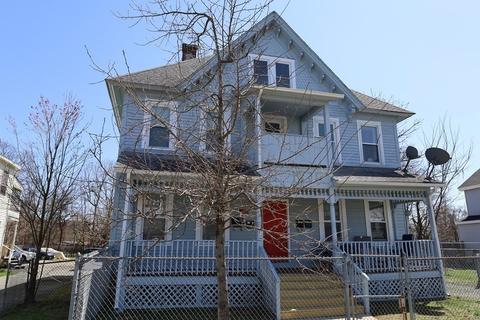 121 Cedar St, Springfield, MA 01105 photo 2