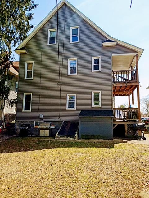 30 Scott St, Springfield, MA 01108 photo 4