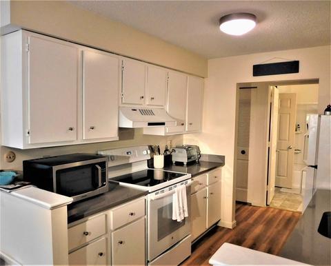 12 Beals Cove Rd #D, Hingham, MA 02043 photo 4
