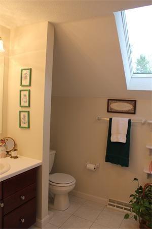 90 W Colonial Rd, Springfield, MA 01129 photo 25