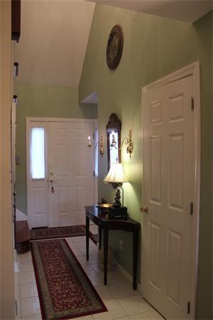 90 W Colonial Rd, Springfield, MA 01129 photo 13