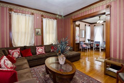 169 Florida St, Springfield, MA 01109 photo 9