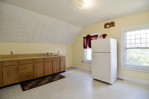 169 Florida St, Springfield, MA 01109 photo 38