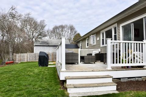 28 Babbitt St, Fairhaven, MA 02719 photo 4