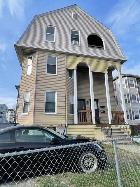 159 Cambridge St, Worcester, MA 01603 photo 2