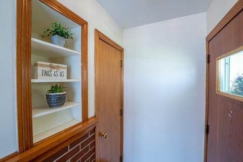 189 Wheeler Ave, Springfield, MA 01118 photo 8
