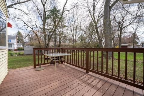 189 Wheeler Ave, Springfield, MA 01118 photo 35