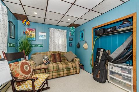 31 Pleasant View Ave, Everett, MA 02149 photo 13