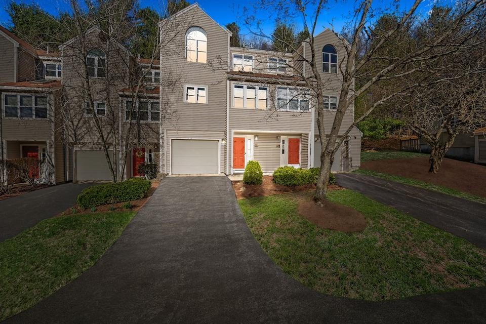 23 Thayer Pond Dr 2, Oxford, MA 01537 32 Photos MLS 72967661 Movoto