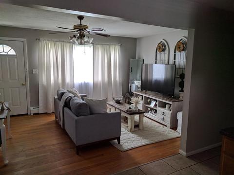 326 Goodwin St, Springfield, MA 01151 photo 4