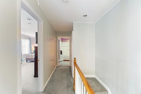 518 E 8th St, Boston, MA 02127 photo 33