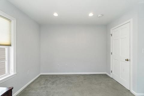518 E 8th St, Boston, MA 02127 photo 29