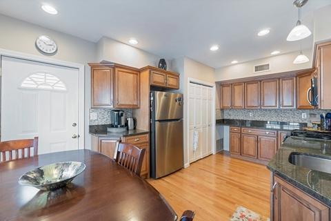 518 E 8th St, Boston, MA 02127 photo 18