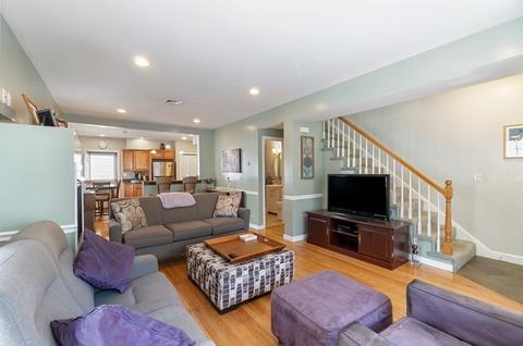 518 E 8th St, Boston, MA 02127 photo 11