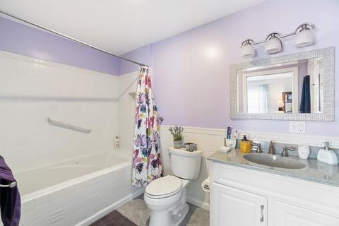 518 E 8th St, Boston, MA 02127 photo 26