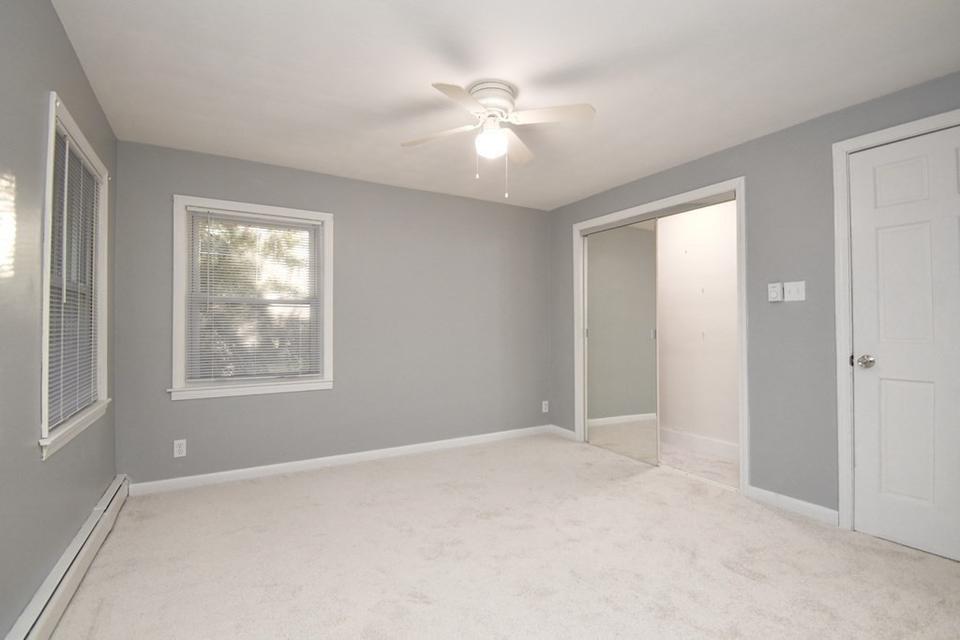  222 Cabinet St, Springfield, MA 01129 photo 18