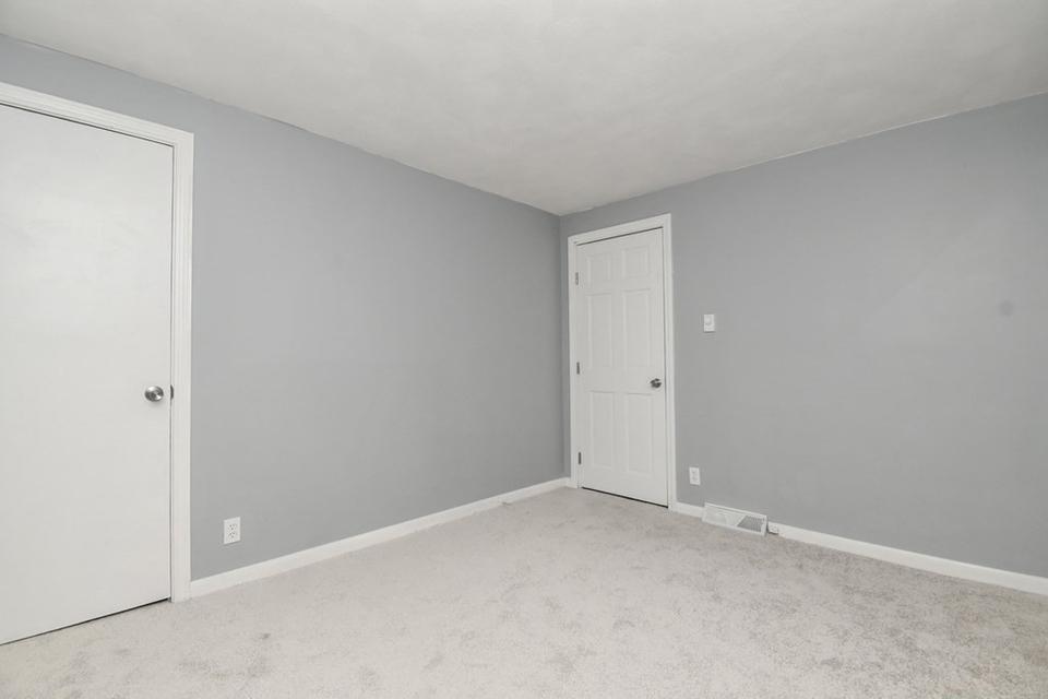  222 Cabinet St, Springfield, MA 01129 photo 23