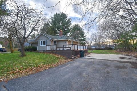 222 Cabinet St, Springfield, MA 01129