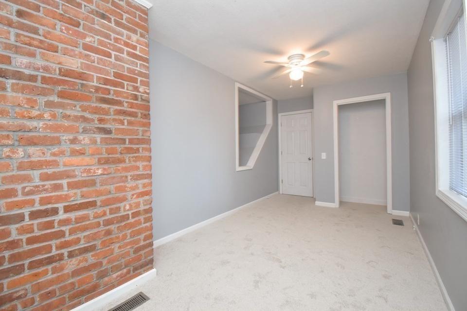  222 Cabinet St, Springfield, MA 01129 photo 25