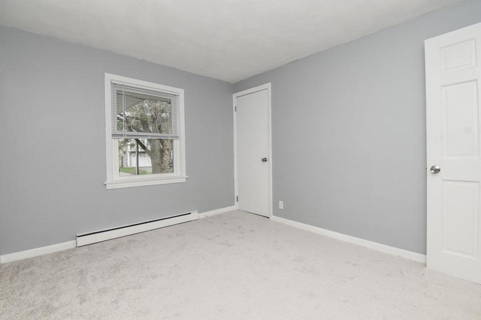  222 Cabinet St, Springfield, MA 01129 photo 22