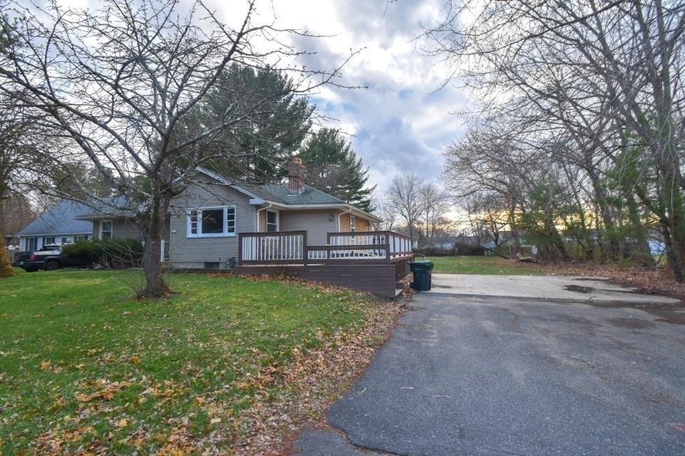  222 Cabinet St, Springfield, MA 01129 photo 34