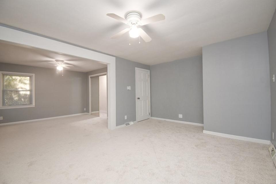  222 Cabinet St, Springfield, MA 01129 photo 16